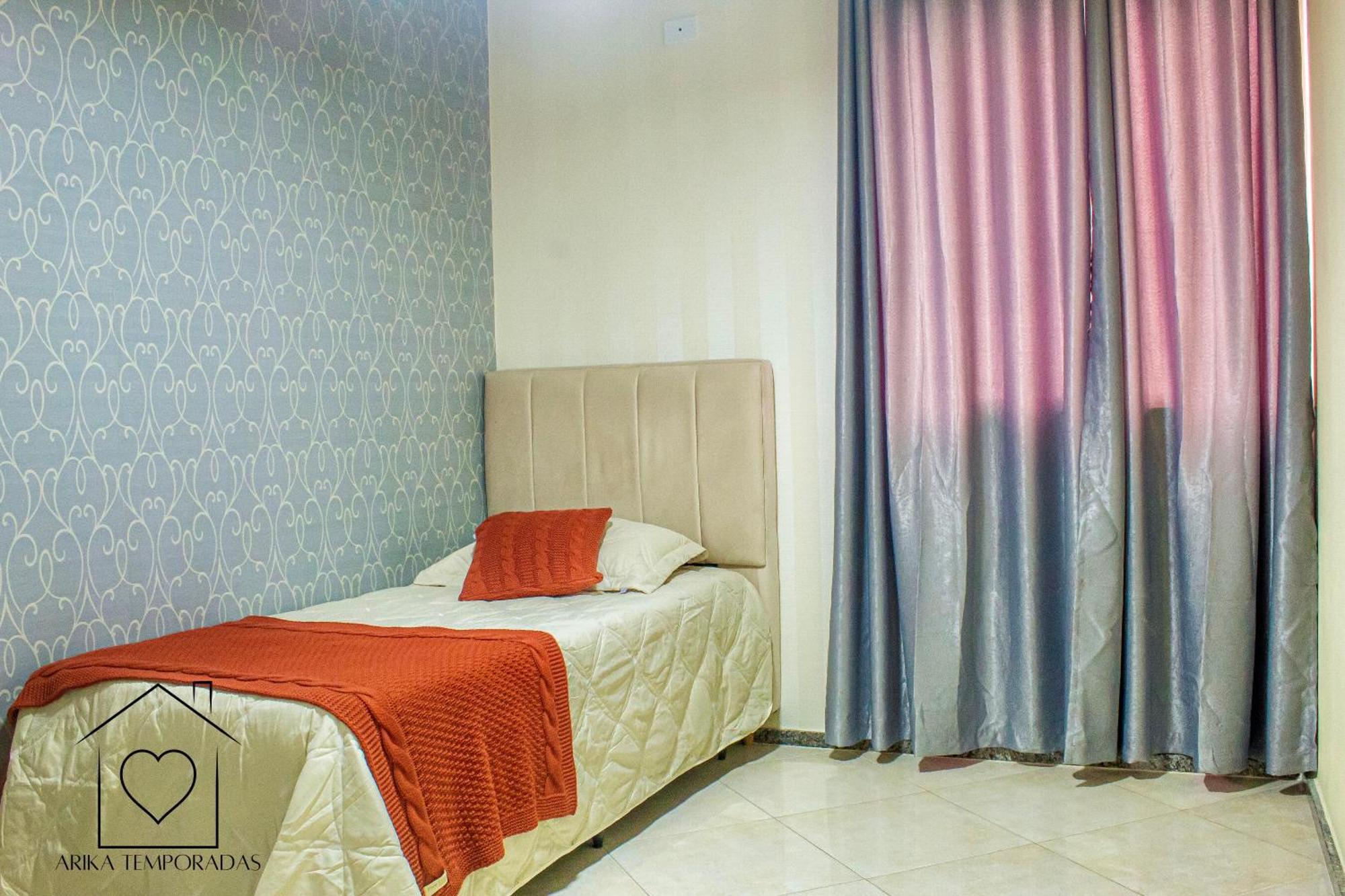 Apartamento Mobiliado Proximo A Orla De Atalaia *